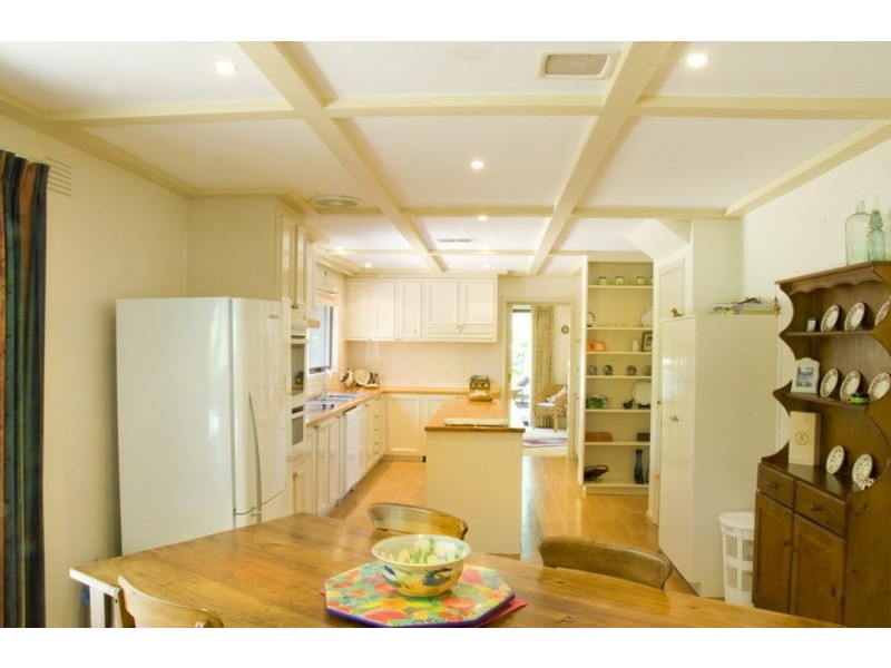 13 Ormerod Court, Gisborne VIC 3437