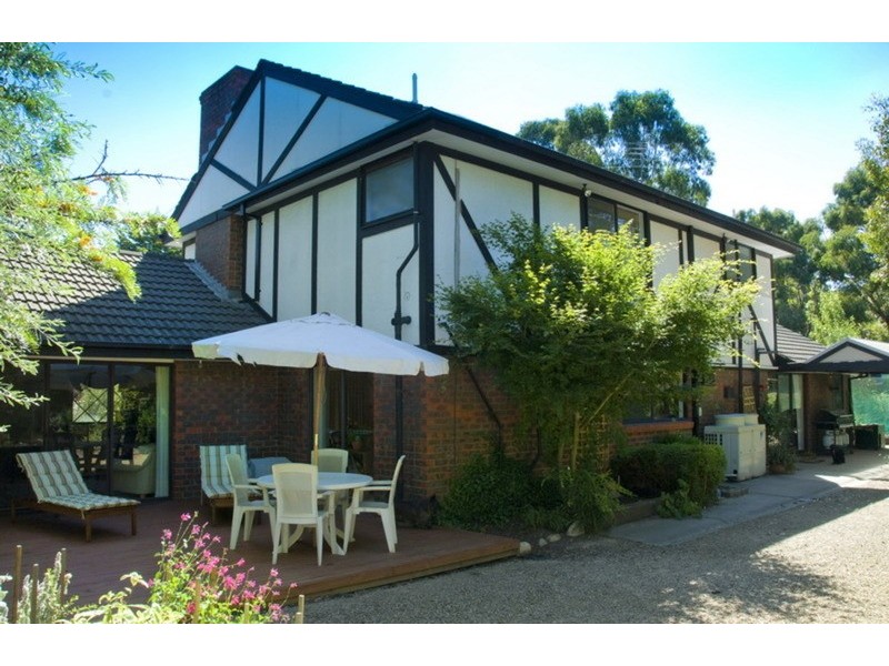 13 Ormerod Court, Gisborne VIC 3437