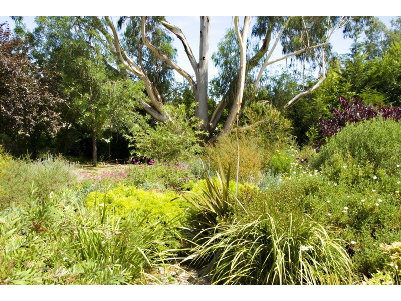 13 Ormerod Court, Gisborne VIC 3437