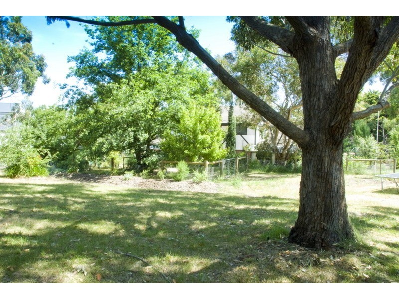 13 Ormerod Court, Gisborne VIC 3437