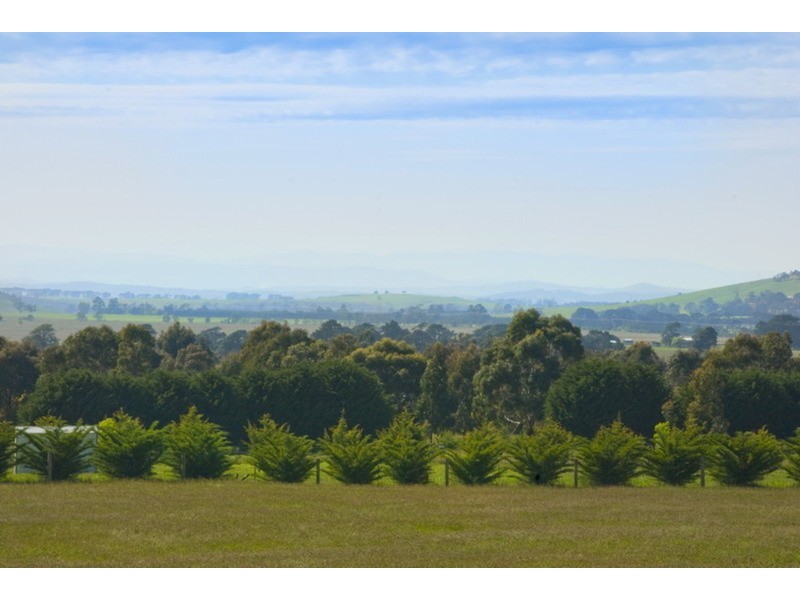 25 Mill Road, Romsey VIC 3434