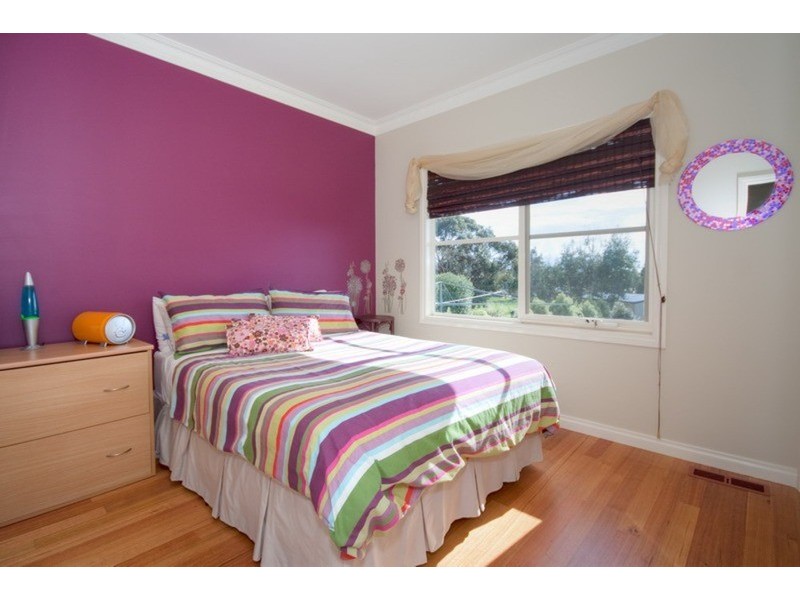 5 Abbey Court, Gisborne VIC 3437