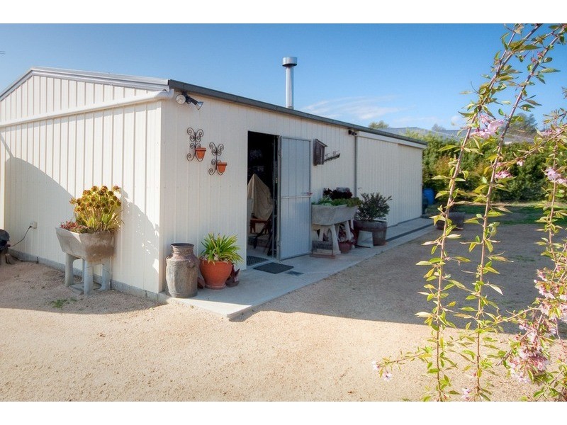 5 Abbey Court, Gisborne VIC 3437