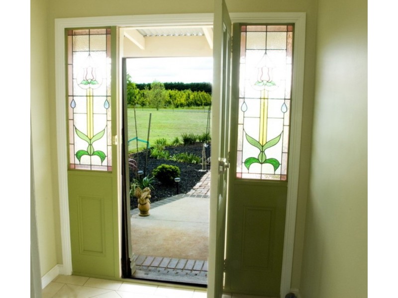 14 Stuartfield Avenue, Romsey VIC 3434