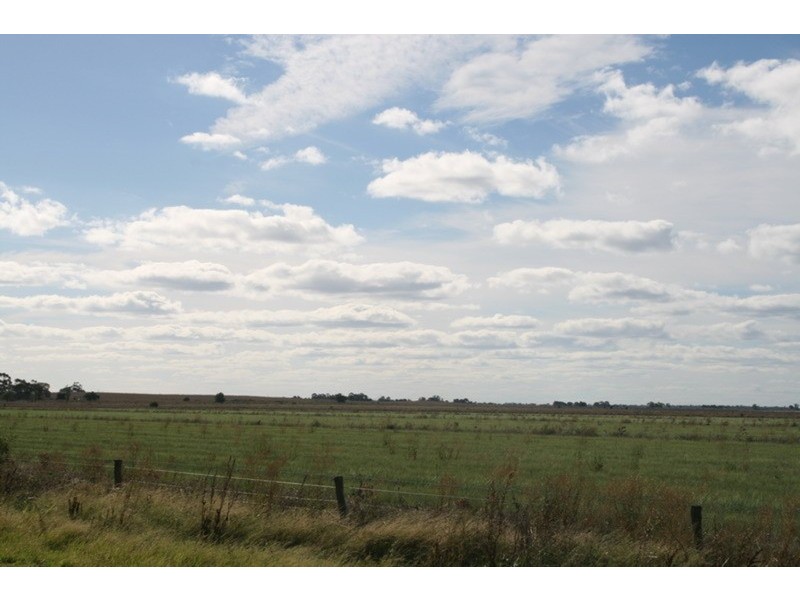 15 Myall Road, Westby VIC 3579