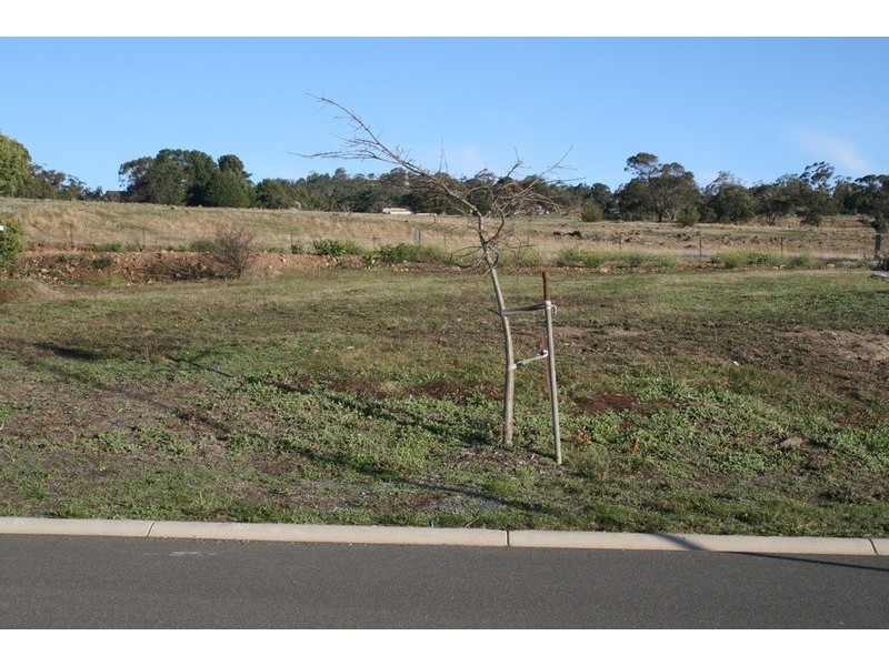 3 Grange Court, Gisborne VIC 3437