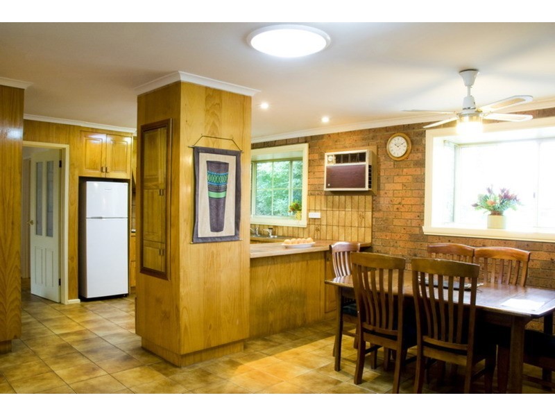 34 Grant Avenue, Gisborne VIC 3437