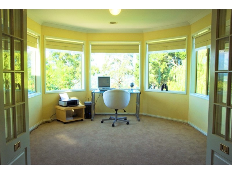 41 Cherry Lane, Gisborne VIC 3437