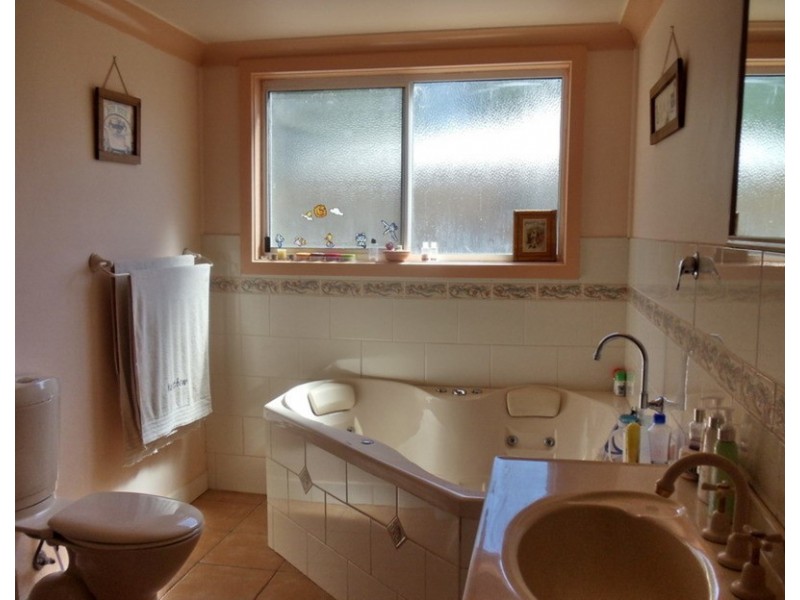 104 Murray Parade, Koondrook VIC 3580