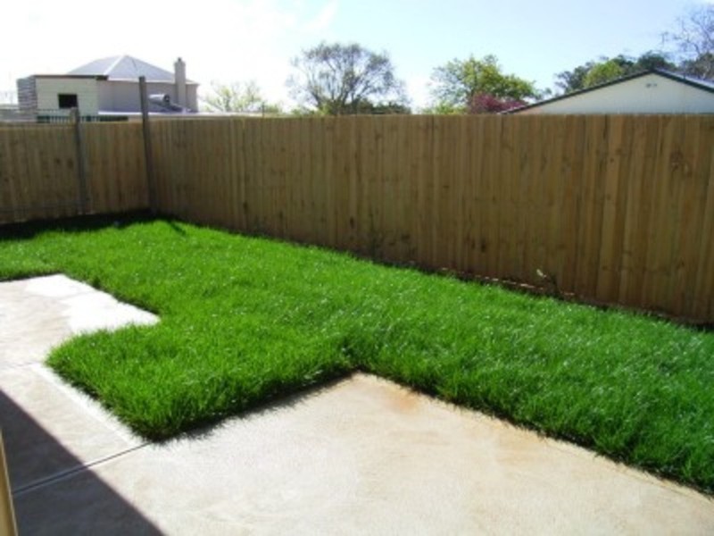 4/6-8 Rodney Street, Gisborne VIC 3437