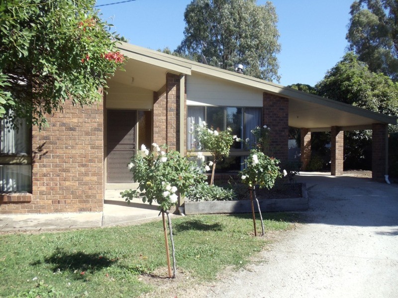 36 Cobwell Street, Barham NSW 2732