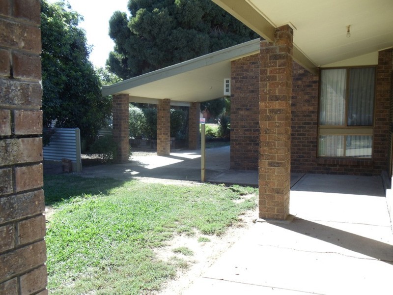 36 Cobwell Street, Barham NSW 2732