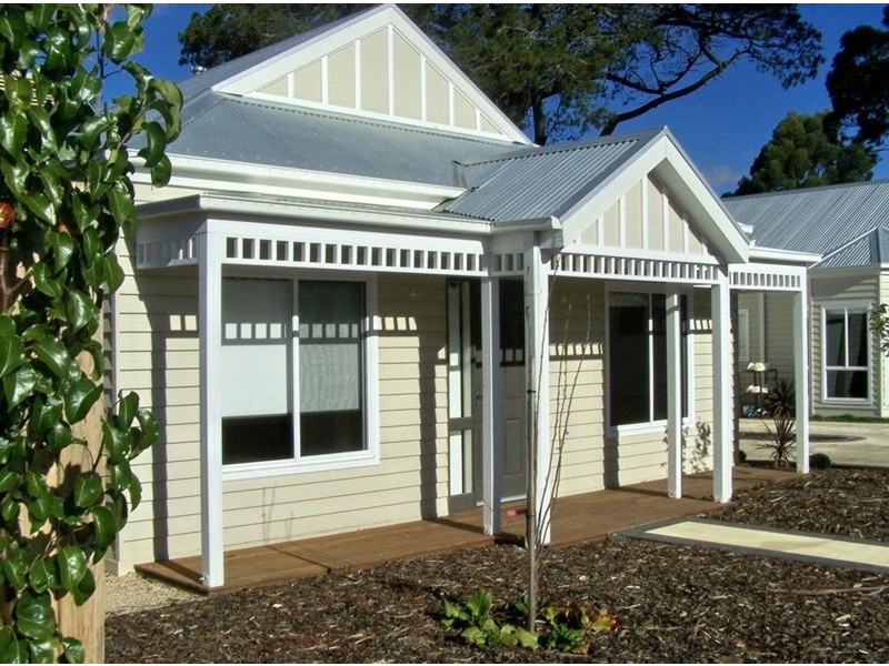 7/14 Corinella Road, Woodend VIC 3442