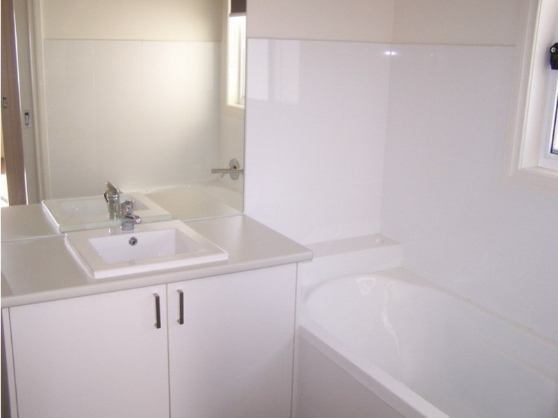 7/14 Corinella Road, Woodend VIC 3442