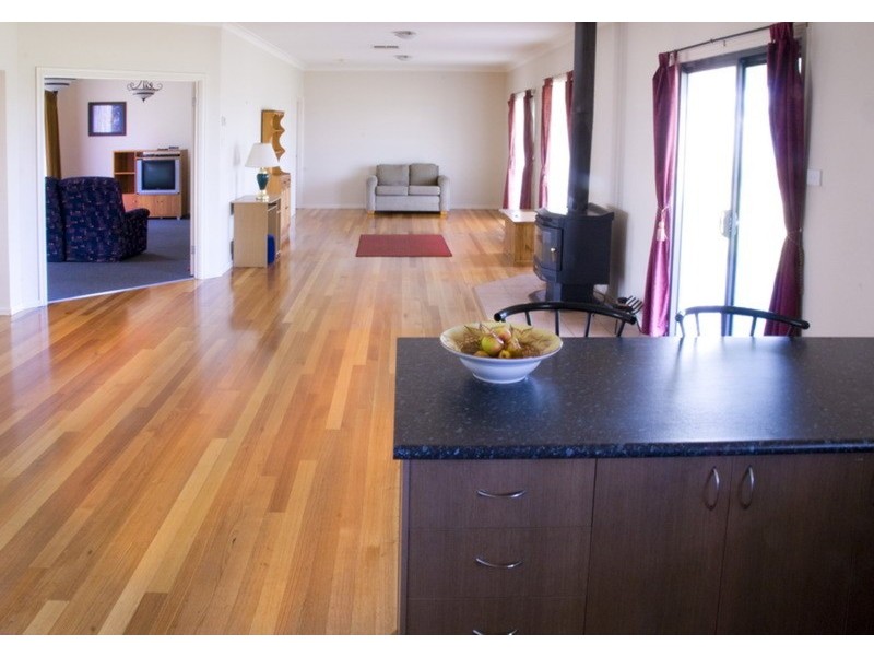 2155 Gisborne Road, Coimadai VIC 3340