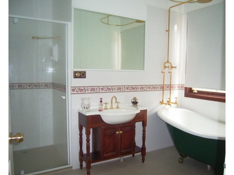 110 McMullins Lane, Coimadai VIC 3340