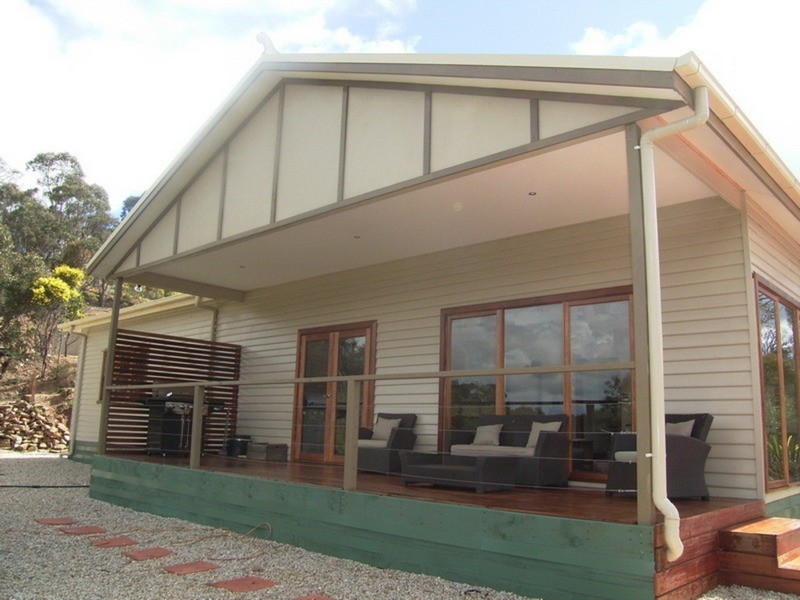 110 McMullins Lane, Coimadai VIC 3340