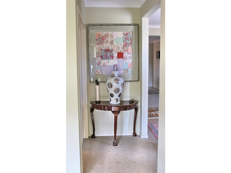 23 Vernon Close, New Gisborne VIC 3438