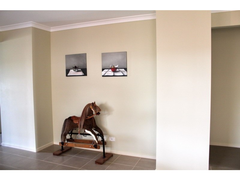 23 Vernon Close, New Gisborne VIC 3438