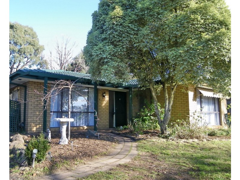 7 Beauchamp Street, Kyneton VIC 3444