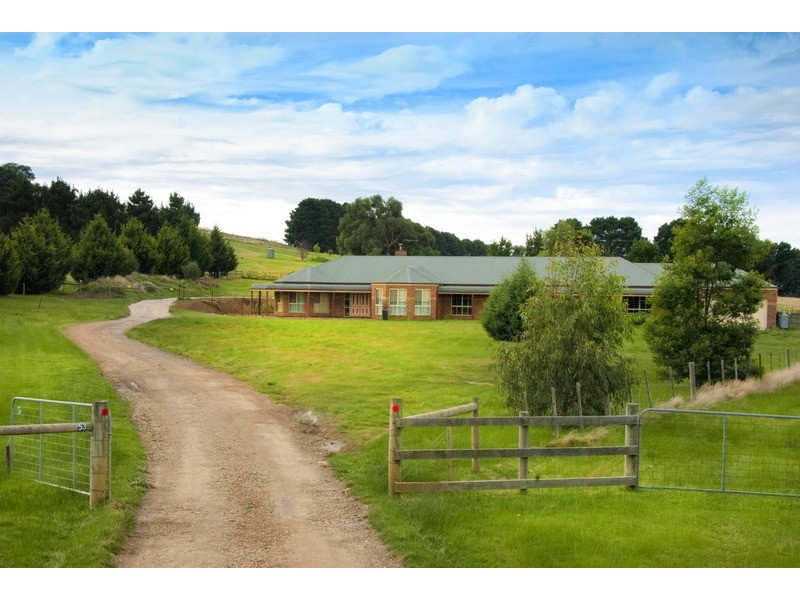 53 Meadowbrook Way, Riddells Creek VIC 3431