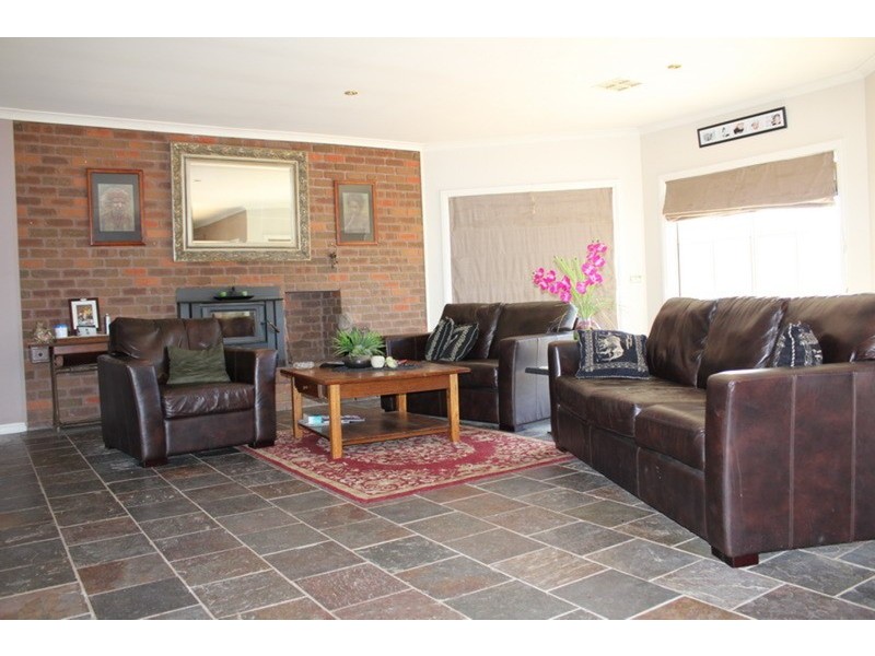 53 Meadowbrook Way, Riddells Creek VIC 3431