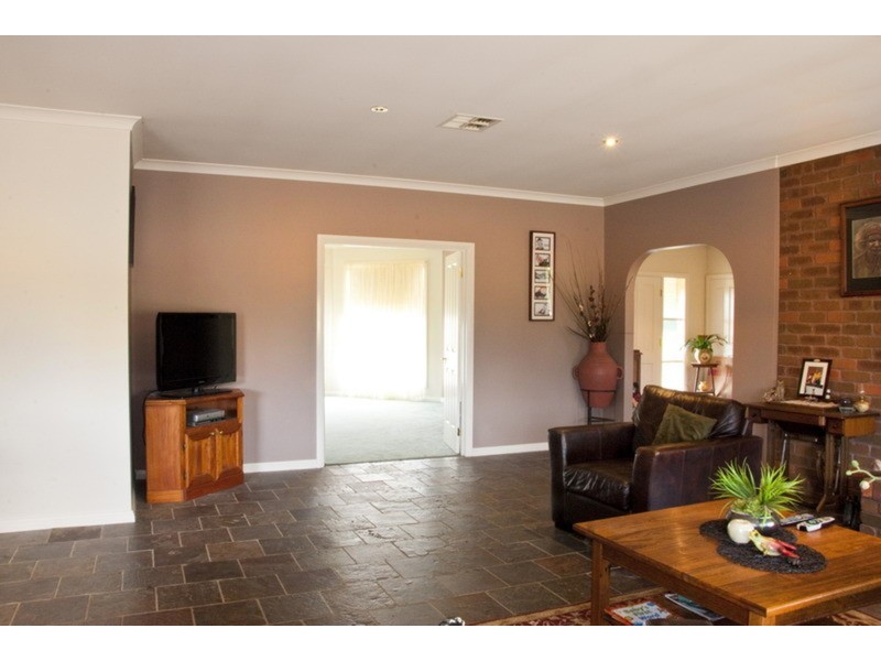 53 Meadowbrook Way, Riddells Creek VIC 3431