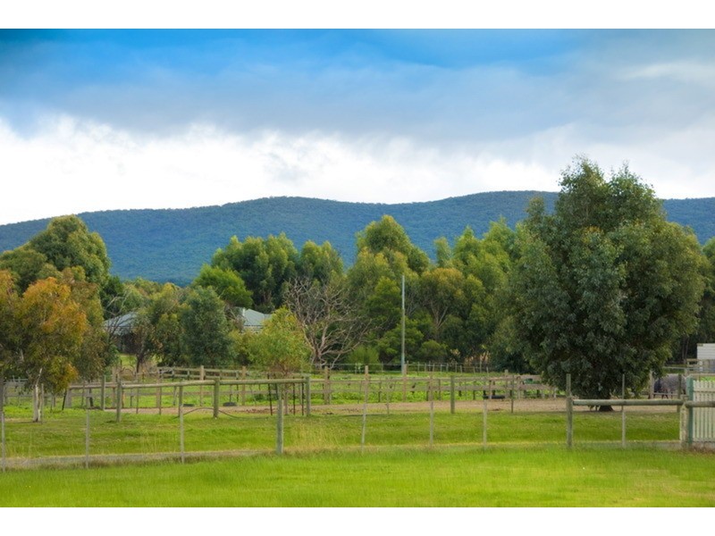 53 Meadowbrook Way, Riddells Creek VIC 3431