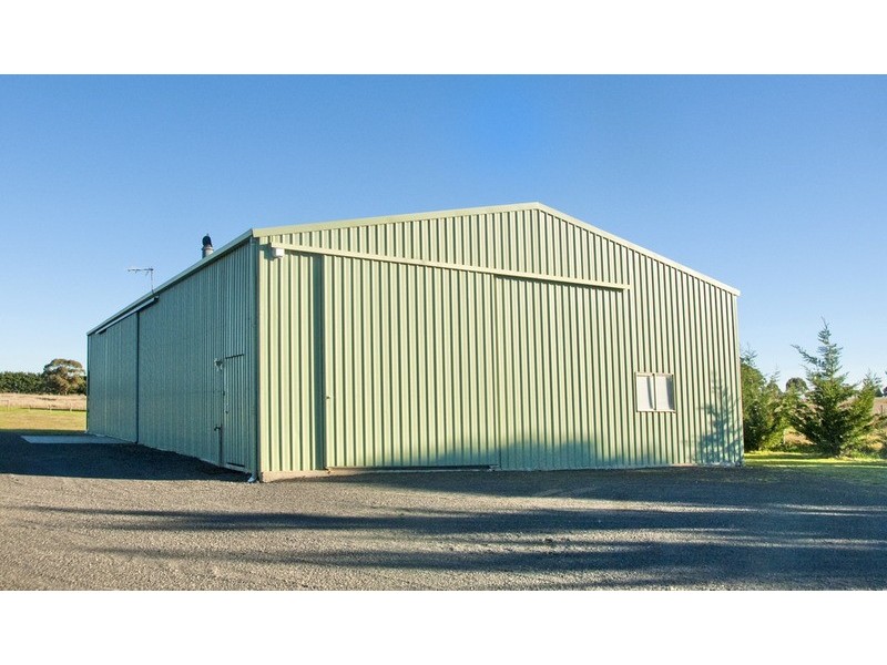 36 Campbell Road, Gisborne VIC 3437