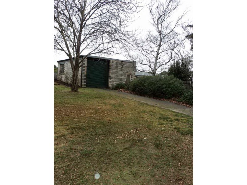 1921 Mount Macedon Road, Woodend VIC 3442