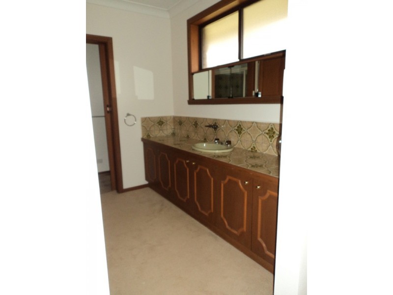 1921 Mount Macedon Road, Woodend VIC 3442