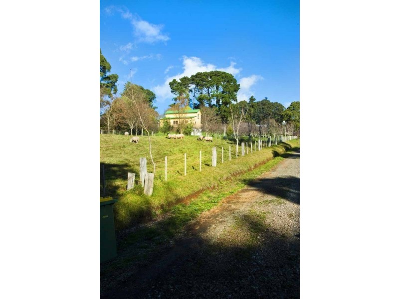 1010 Romsey Road, Hesket VIC 3442