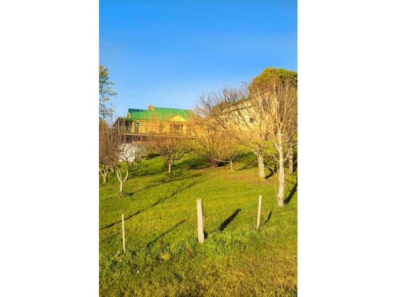 1010 Romsey Road, Hesket VIC 3442