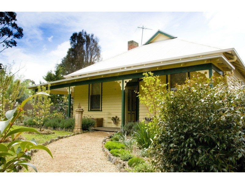 2060 Melbourne – Lancefield Road, Riddells Creek VIC 3431