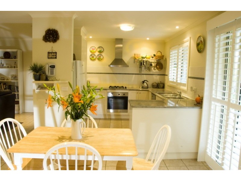 20 Pinelea Grove, Gisborne VIC 3437
