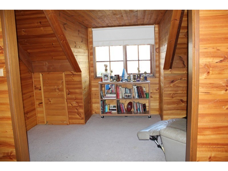 6 Ferrier Street, Mount Macedon VIC 3441