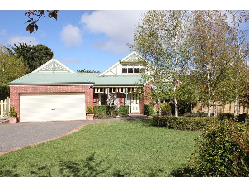 3 Arwon Court, New Gisborne VIC 3438