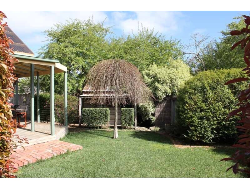 3 Arwon Court, New Gisborne VIC 3438