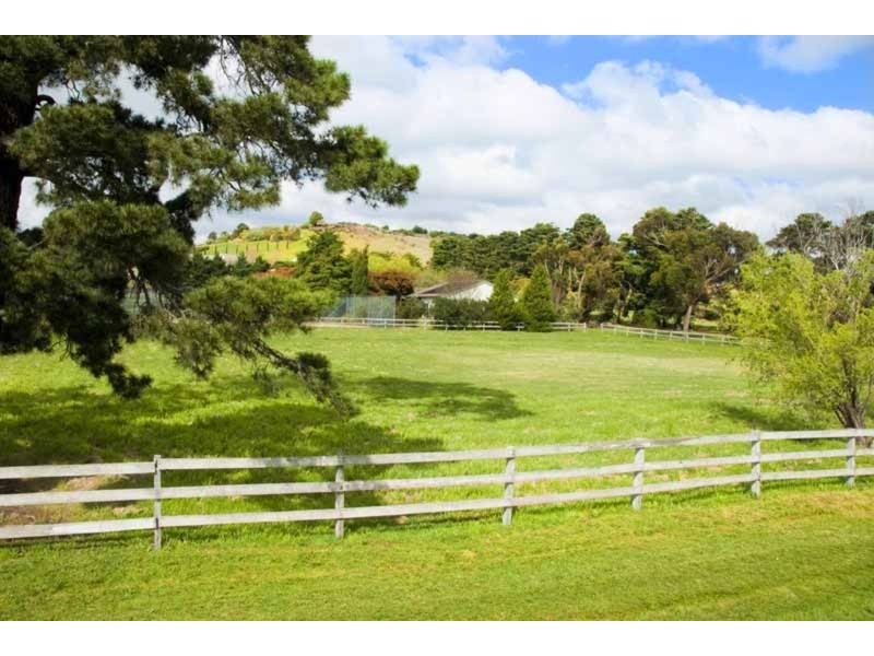 146 Station Road, New Gisborne VIC 3438