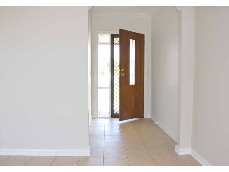 16 Sutton Street, Riddells Creek VIC 3431