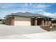 17 Francis Crescent, Gisborne VIC 3437
