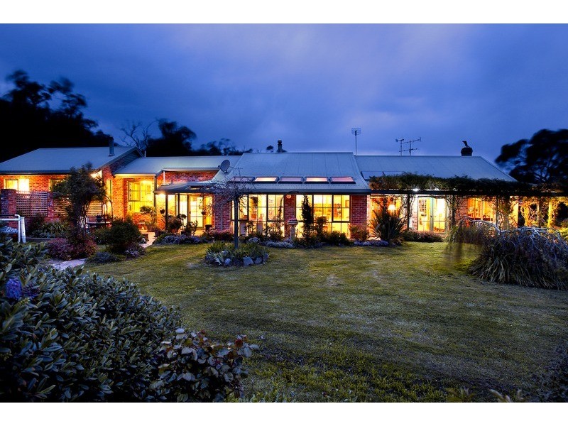 140 Toomeys Lane (via Springfield), Romsey VIC 3434