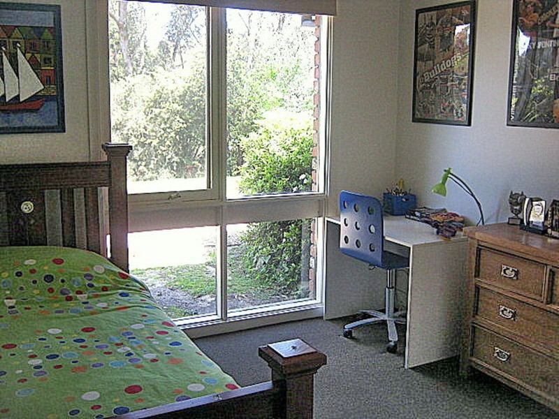 18 Lansdowne Street, Macedon VIC 3440