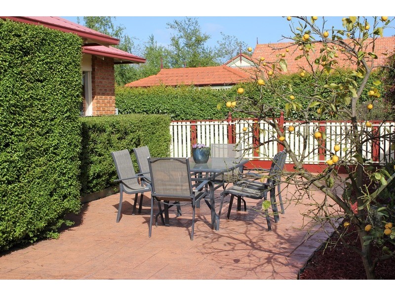 2 Wodalla Grove, New Gisborne VIC 3438