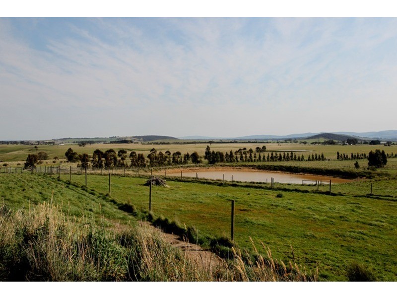 140 Toomeys Lane (via Springfield), Romsey VIC 3434