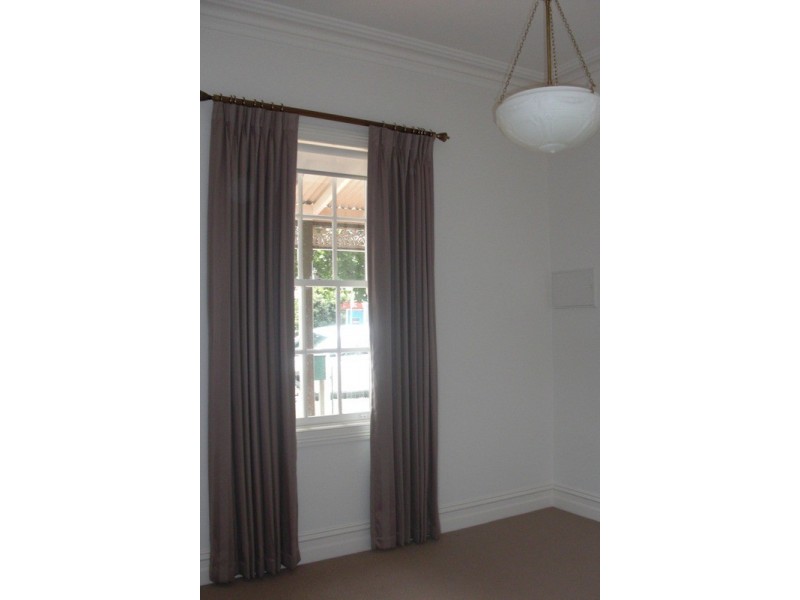 275 Station Road, New Gisborne VIC 3438