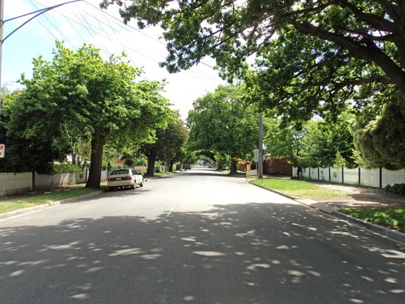 275 Station Road, New Gisborne VIC 3438