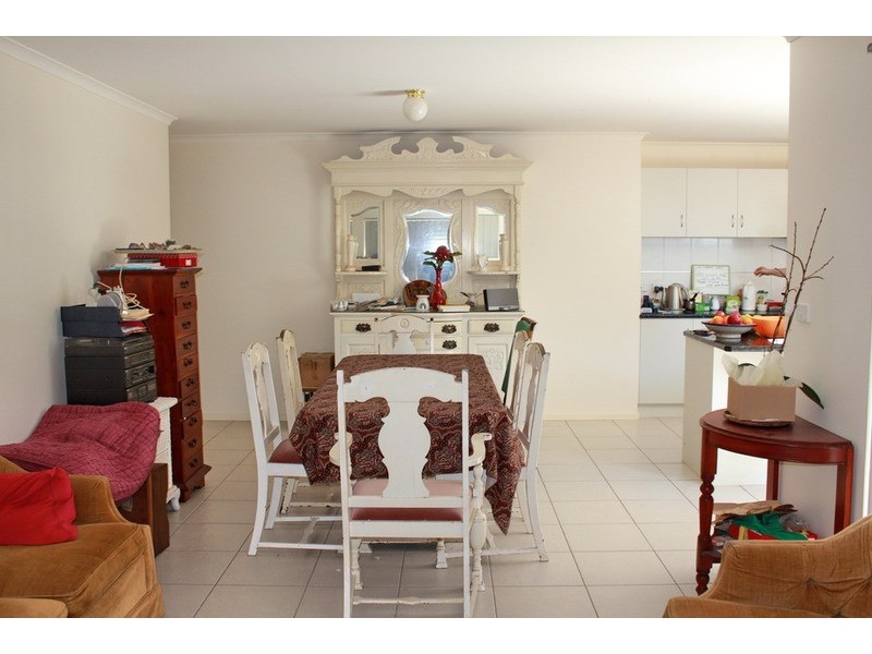 30 Warren  Street, Kyneton VIC 3444