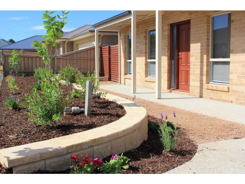 11 Pearce Court, Gisborne VIC 3437