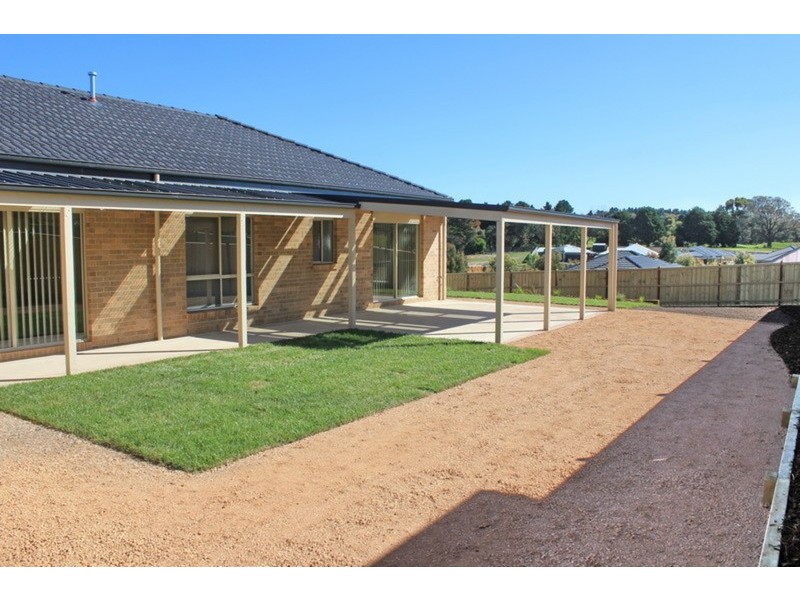 11 Pearce Court, Gisborne VIC 3437